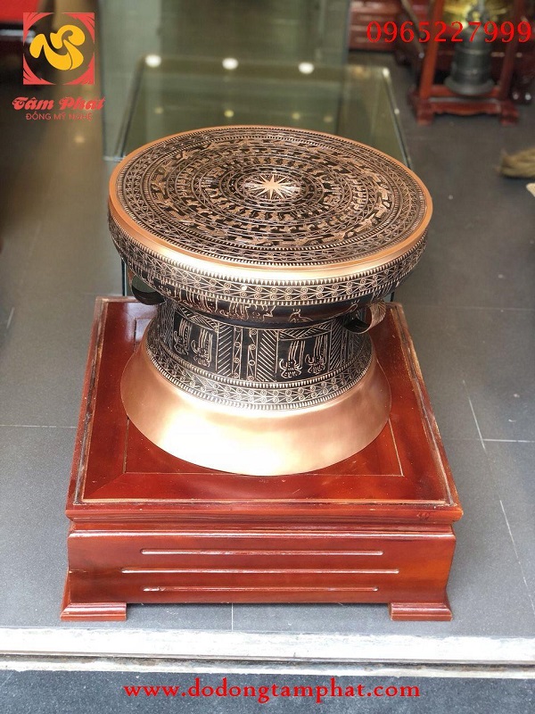 Một số mẫu trống đồng đẹp cho khách hàng tham khảo