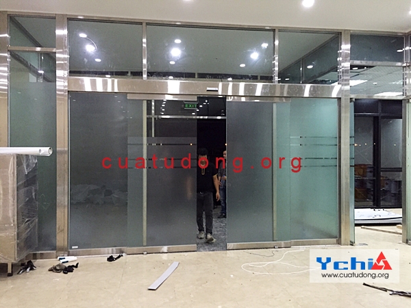 báo giá cửa tự động