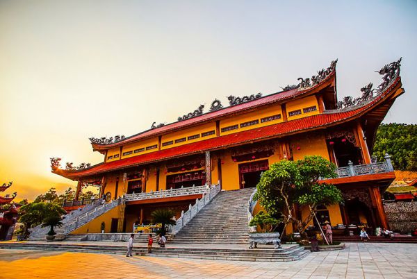 Du xuân Canh Tý, hãy ghé ngay những địa điểm cực hấp dẫn này nhé