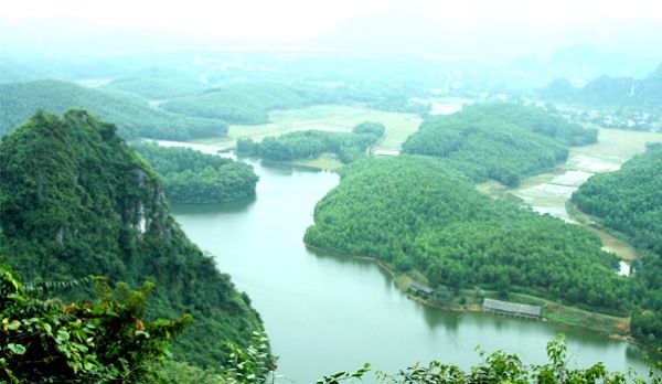 Du xuân Canh Tý, hãy ghé ngay những địa điểm cực hấp dẫn này nhé