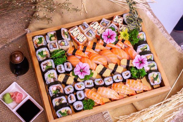 Địa chỉ ăn Sushi Hà Nội giá rẻ, chất lượng không thể bỏ qua