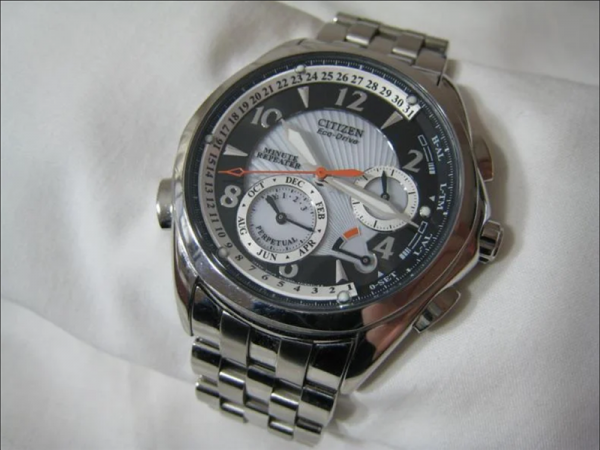 Đồng hồ Citizen BL9000-83E