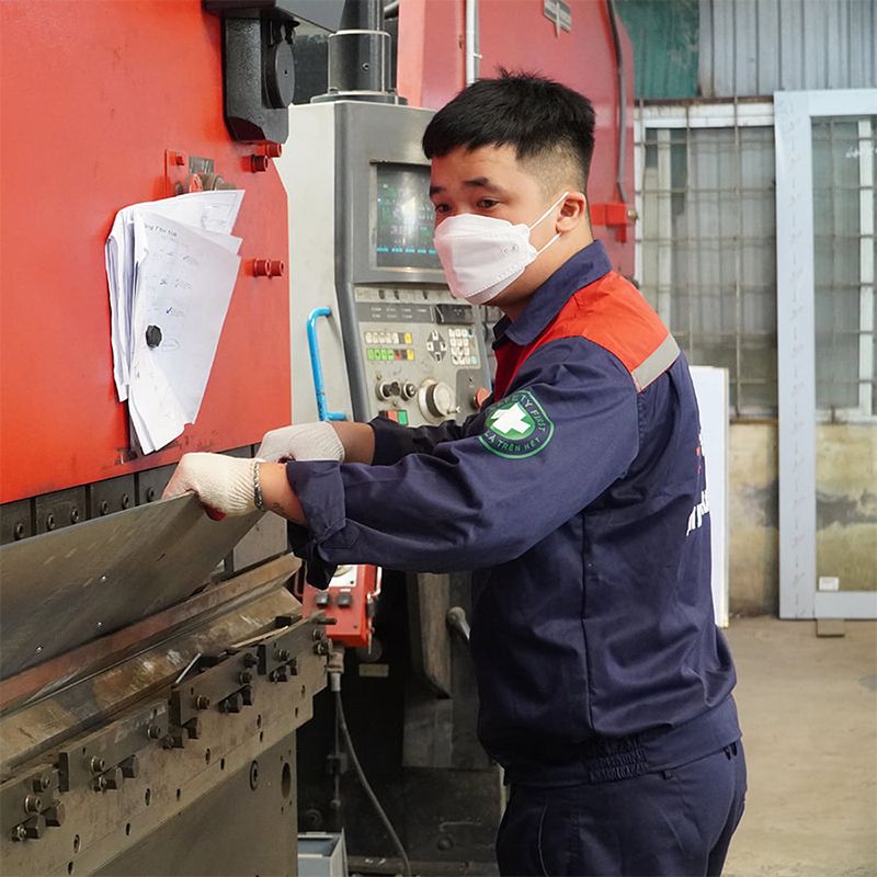 nhà máy sản xuất thang máy 