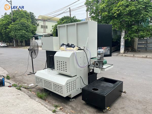 Tìm hiểu về thiết bị máy đánh xước inox công nghiệp