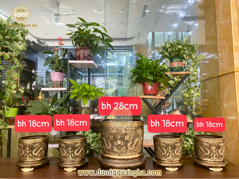 Vì sao bát hương đồng ngày càng được nhiều gia đình chọn mua?