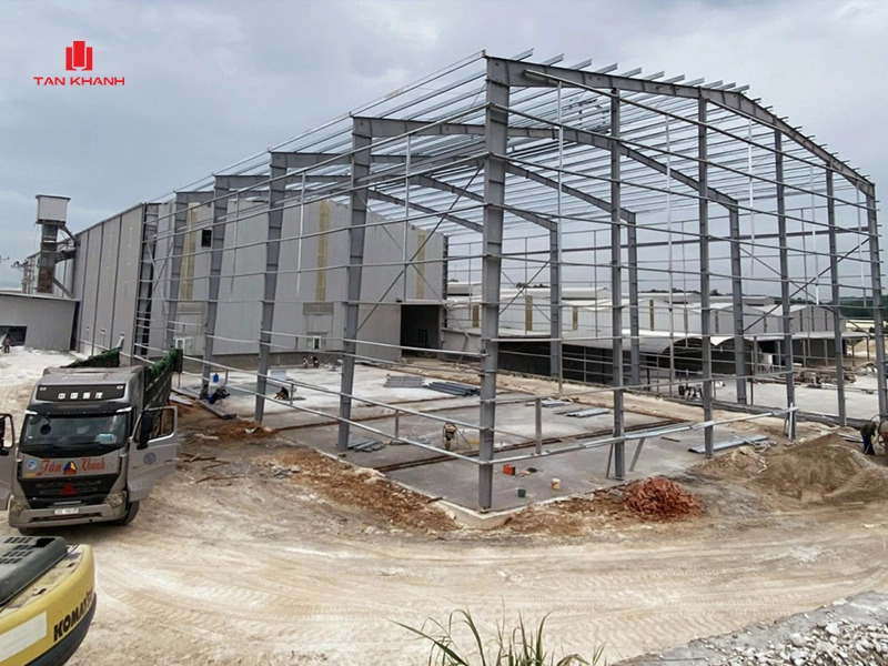 Nhà kho thép tiền chế - Lựa chọn tối ưu cho nhu cầu lưu trữ và mở rộng của doanh nghiệp