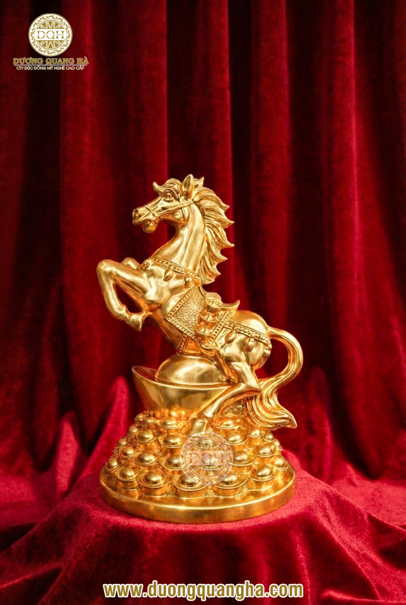 Địa chỉ mua tượng ngựa bằng đồng uy tín – Đúc đồng Dương Quang Hà